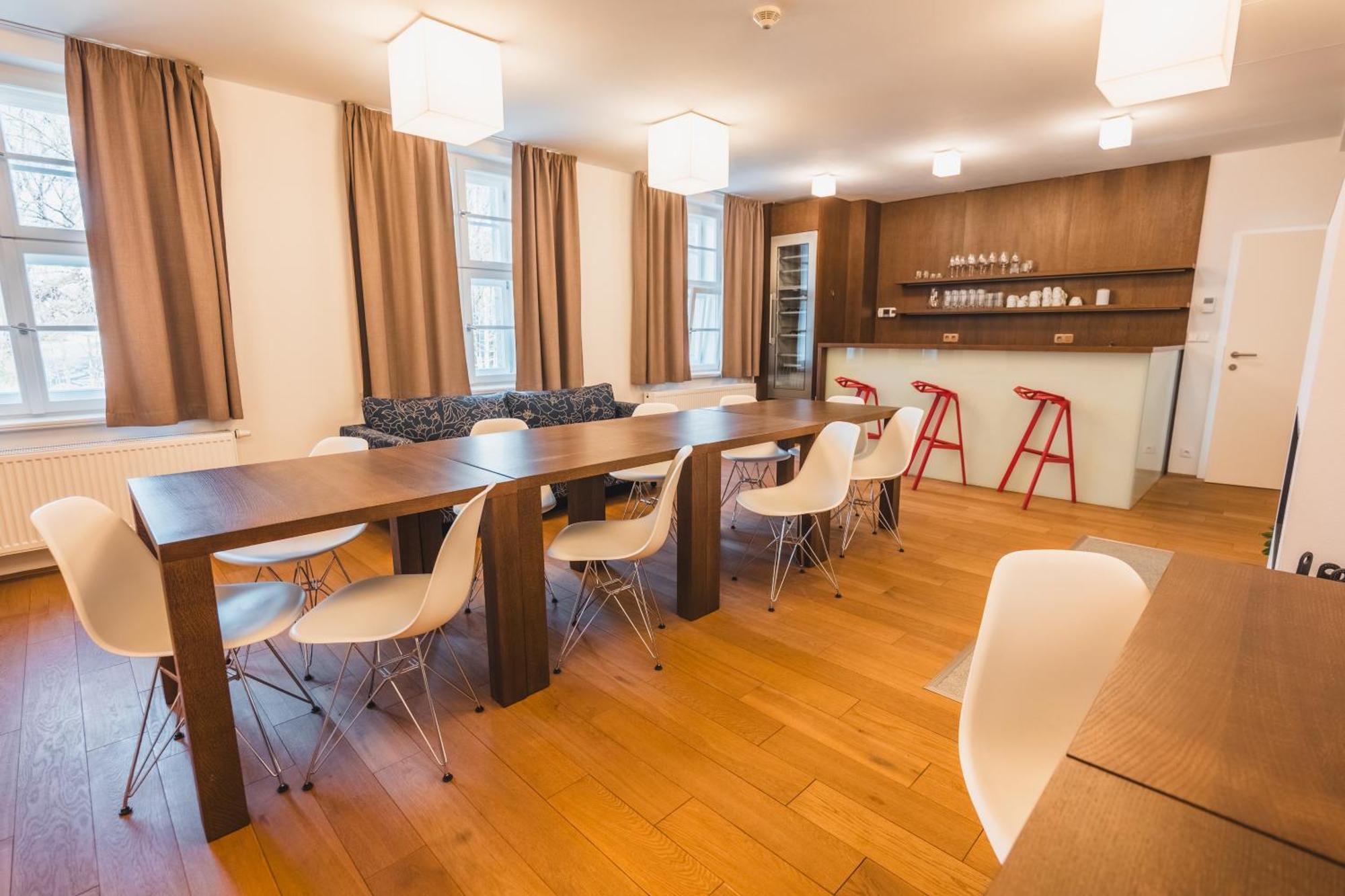 Theresian Apartment Ostruzna Ngoại thất bức ảnh